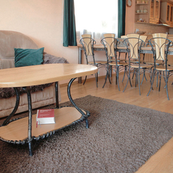 Schmiedeeiserner Couchtisch - kunstvoller Design Schmiedeeiserner Couchtisch - kunstvoller Design