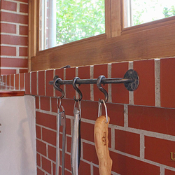 Geschmiedeter Haken im Vintage Stil Geschmiedeter Haken im Vintage Stil