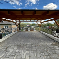 Geschmiedetes Geländer im Carport – Außengeländer Geschmiedetes Geländer im Carport – Außengeländer