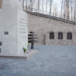 Geschmiedete Accessoires aus UKOVMI an Wallfahrtsort - Berg Butkov - Blumentöpfe, Gitter, Rosenkranz Geschmiedete Accessoires aus UKOVMI an Wallfahrtsort - Berg Butkov - Blumentöpfe, Gitter, Rosenkranz