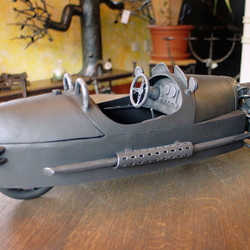 Handgeschmiedetes Spielzeugauto, Modell Morgan – Kunstwerk Handgeschmiedetes Spielzeugauto, Modell Morgan – Kunstwerk