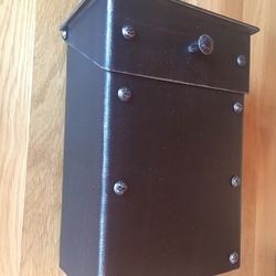 Schmiedeeiserner Briefkasten Schmiedeeiserner Briefkasten