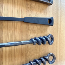 Schuhlöffel in hoher Qualität, handgeschmiedet von UKOVMI – Detail Schuhlöffel in hoher Qualität, handgeschmiedet von UKOVMI – Detail