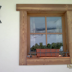 Schmiedeeiserner Zaun für Fensterbank – Muster Oma Schmiedeeiserner Zaun für Fensterbank – Muster Oma