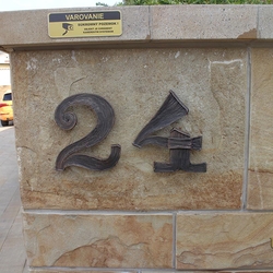 Schmiedeeiserne Hausnummer Schmiedeeiserne Hausnummer