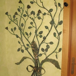 Schmiedeeiserne, von der Natur inspirierte Wandgarderobe – luxuriöse, von Hand geschmiedete Flurmöbel Schmiedeeiserne, von der Natur inspirierte Wandgarderobe – luxuriöse, von Hand geschmiedete Flurmöbel