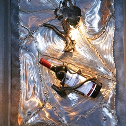 Schmiedeeisernes Bild – Vinothek – Von Roll Restaurant Luková Schmiedeeisernes Bild – Vinothek – Von Roll Restaurant Luková