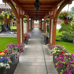 Luxuriöse Blumentöpfe in handgeschmiedeter Ausführung - Garten und Blumen Luxuriöse Blumentöpfe in handgeschmiedeter Ausführung - Garten und Blumen